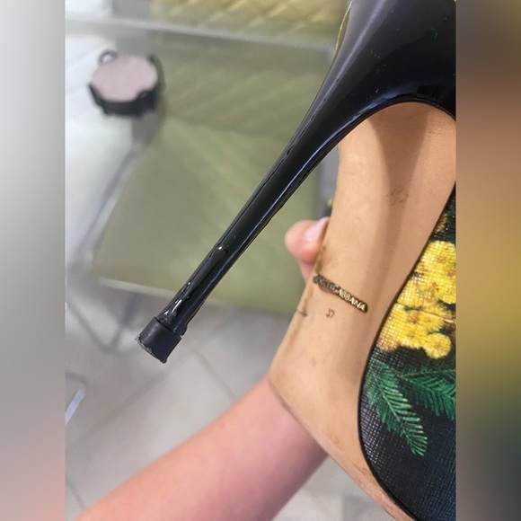 Dolce & Gabbana Shoes High Heels Black and Yellow Floral Pattern Pumps - Picture 7 of 15